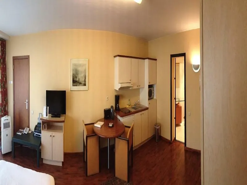 公寓式酒店 蒙哥马利b公寓式酒店 Etterbeek