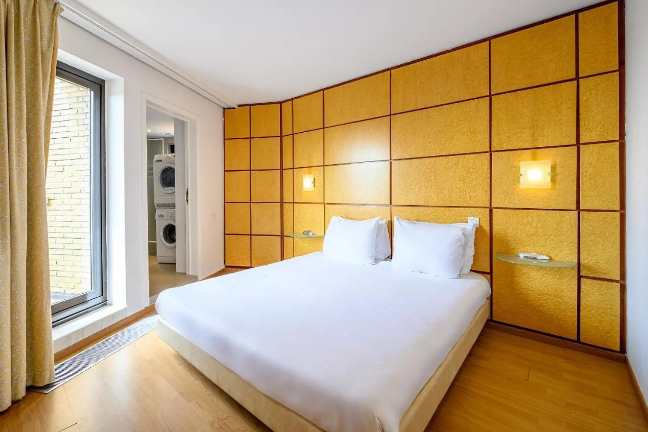 B-Aparthotel Montgomery Etterbeek Aparthotel