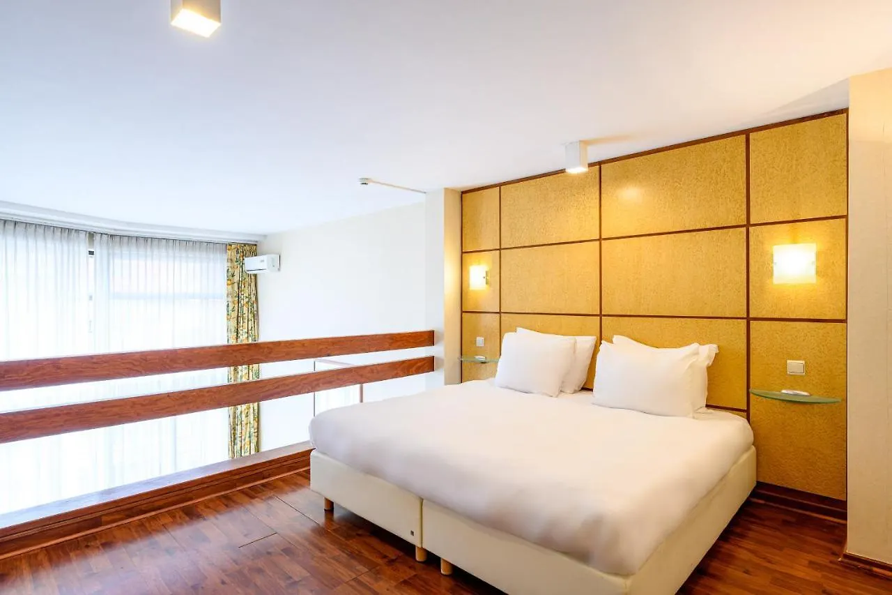 B-Aparthotel Montgomery Etterbeek Aparthotel